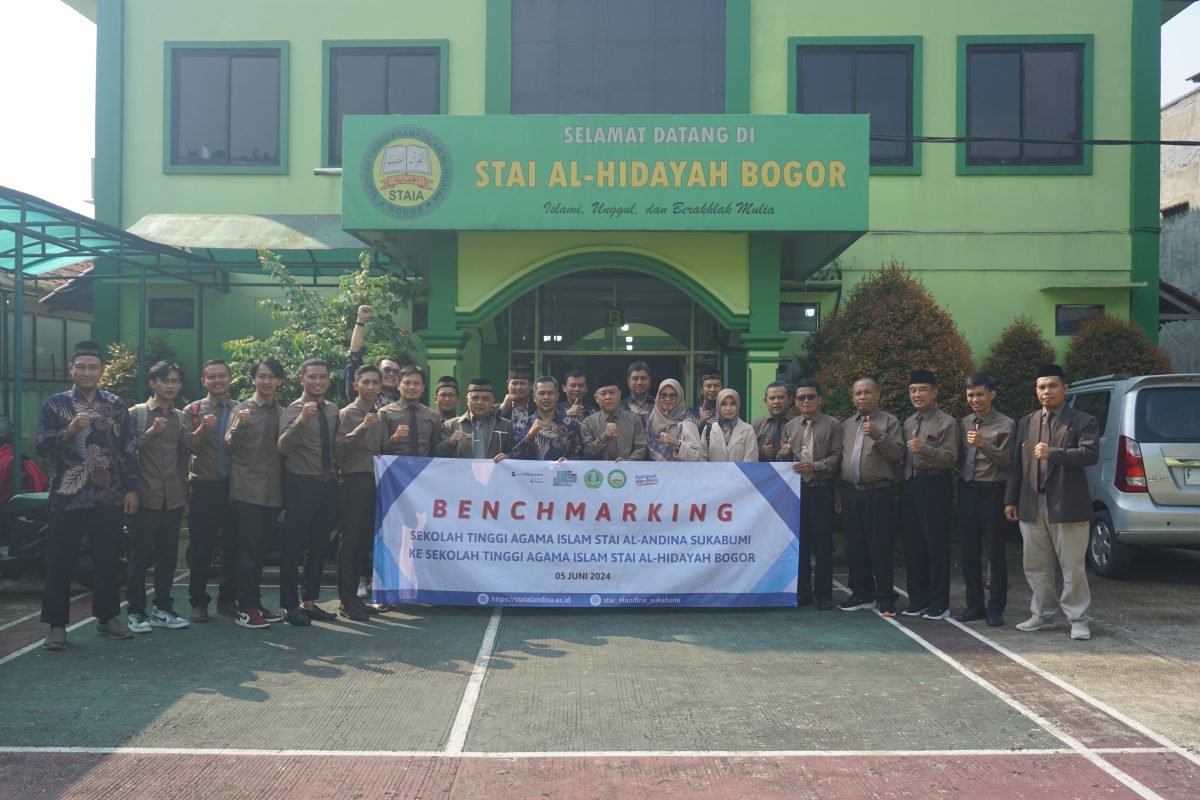 Benchmarking STAI Al-Andina Sukabumi ke STAI Al-Hidayah Bogor