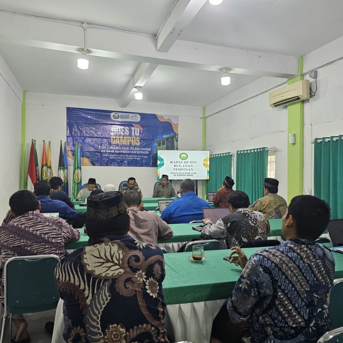 STAI Al-Hidayah Bogor Gelar Rapat Rutin Pimpinan pada 7 November 2024