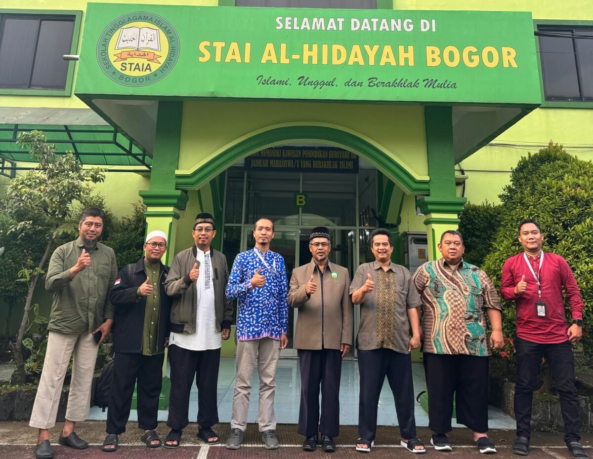 PENANDATANGAN MoU ANTARA STAI AL-HIDAYAH BOGOR DAN STIMIK TAZKIA BOGOR