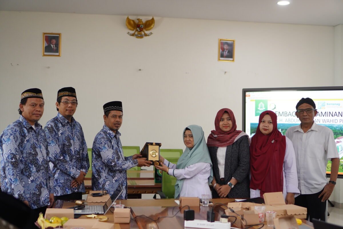Benchmarking STAI Al-Hidayah Bogor ke UIN KH Abdurrahman Wahid Pekalongan